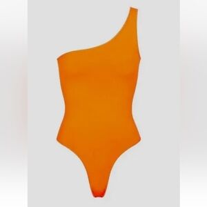 SKIMS Essential Bodysuit One Shoulder Orange Highlighter Sz XXS/XS NWT